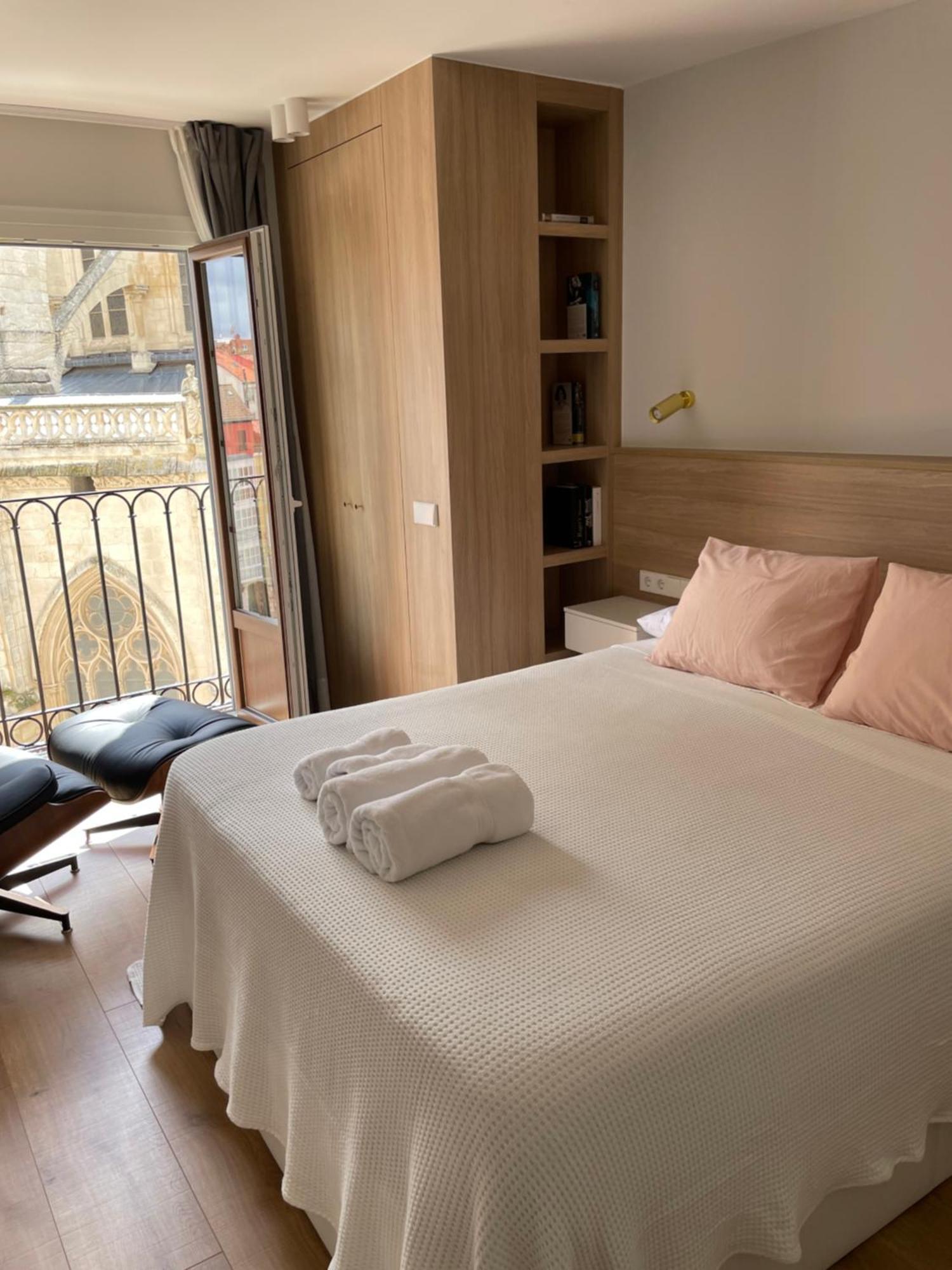 Apartament Acariciando La Catedral Vista Espectacular Burgo Zewnętrze zdjęcie